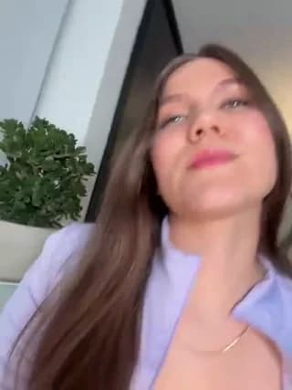 AmelieLaurent_ - stripchat