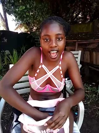 BlackPearl_19 - stripchat