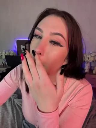 CurvyWoman- - bongacams