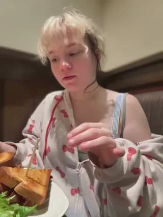 Cutiepiespanks - stripchat