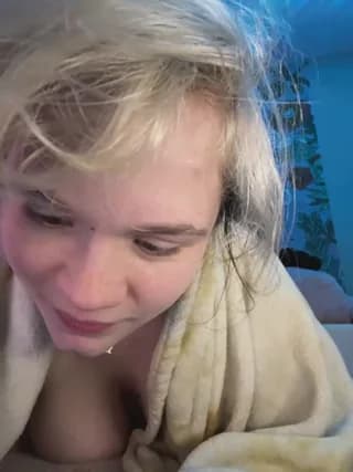 Cutiepiespanks - stripchat