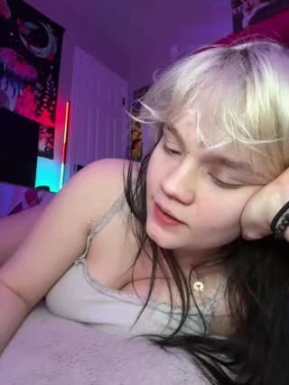 Cutiepiespanks - stripchat