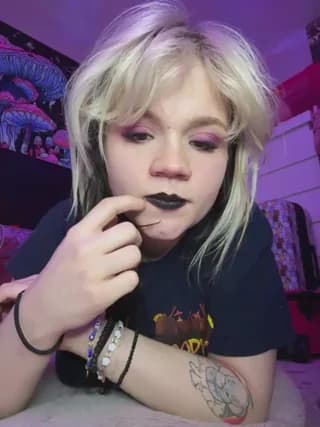 Cutiepiespanks - stripchat