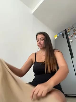 Hall_16 - stripchat