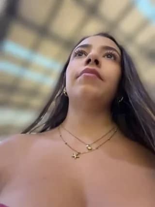 Hall_16 - stripchat
