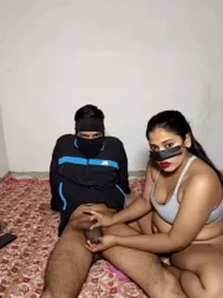 Heena-143 - stripchat