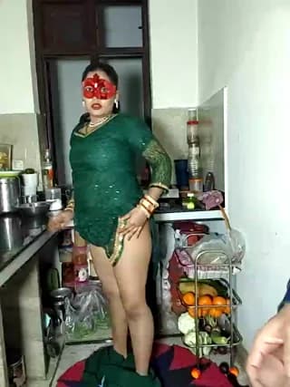 Heena-143 - stripchat