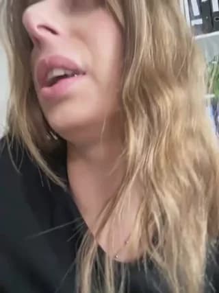 Hii_Lolla - stripchat