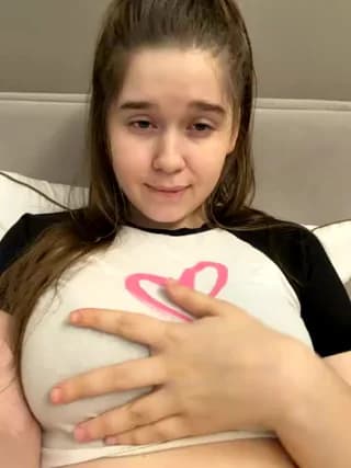 HornyGirlH - stripchat