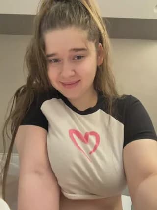 HornyGirlH - stripchat