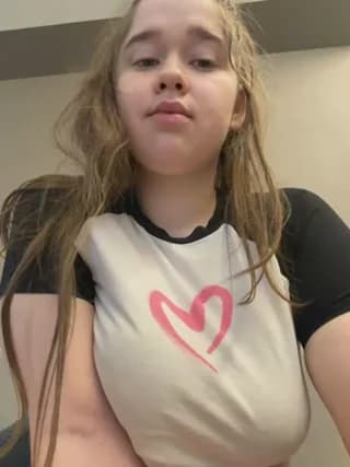 HornyGirlH - stripchat