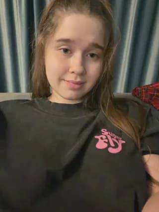 HornyGirlH - stripchat