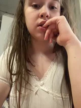 HornyGirlH - stripchat