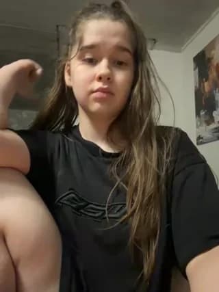 HornyGirlH - stripchat
