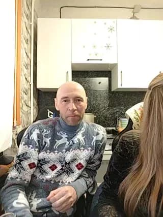 Innokentiy449 - bongacams