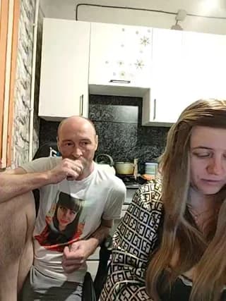 Innokentiy449 - bongacams