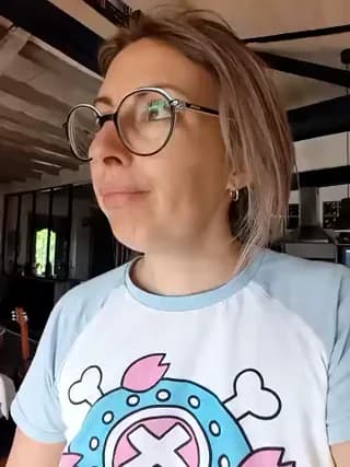Jade_Emeraud - stripchat