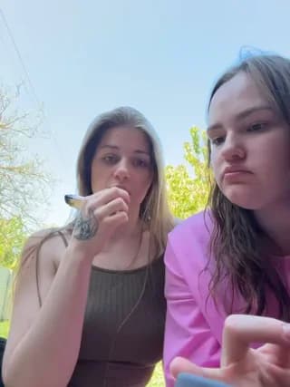 LeilaFloraX - stripchat