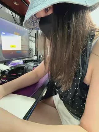 Lucky-cat88 - stripchat