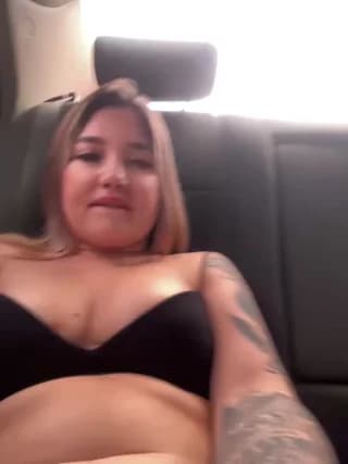 Lyon_and_Kitana - stripchat