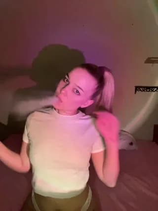 Mollify-1594444 - bongacams