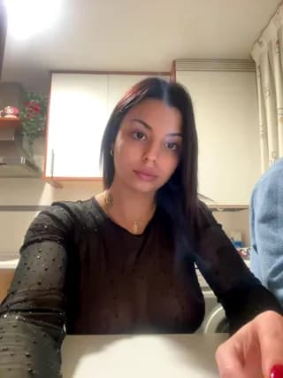 Noeliagglow - stripchat