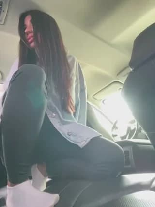 RuslanaXX - stripchat
