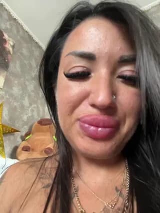 RuslanaXX - stripchat