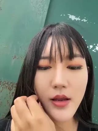 SLO-001 - stripchat