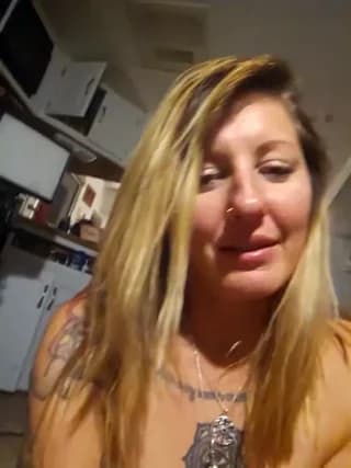 SheIsSomething - stripchat