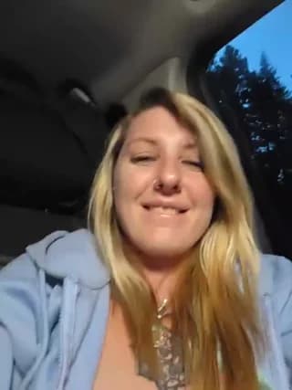 SheIsSomething - stripchat