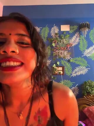 V-Hot-Sweti - stripchat