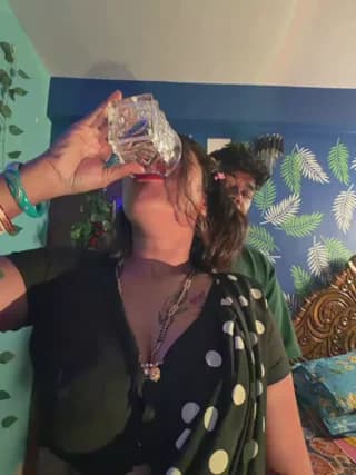 V-Hot-Sweti - stripchat