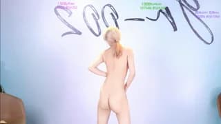 YR-002 - stripchat