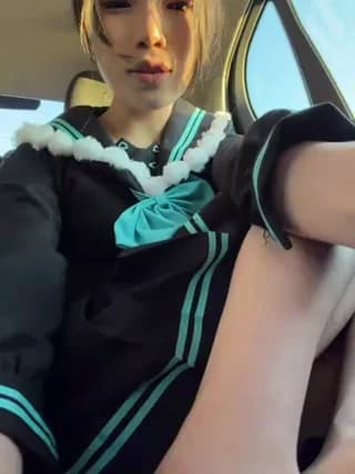 Yiyi-707 - stripchat