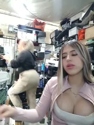 eva-2023 - stripchat