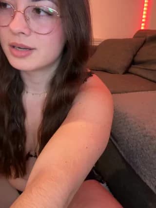 liloush__ - stripchat