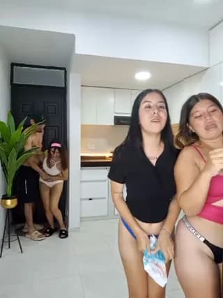 royalgirls_x - stripchat