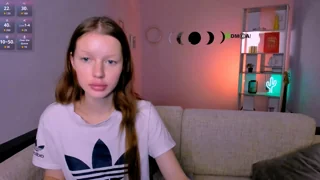 khloebeauty thumbnail